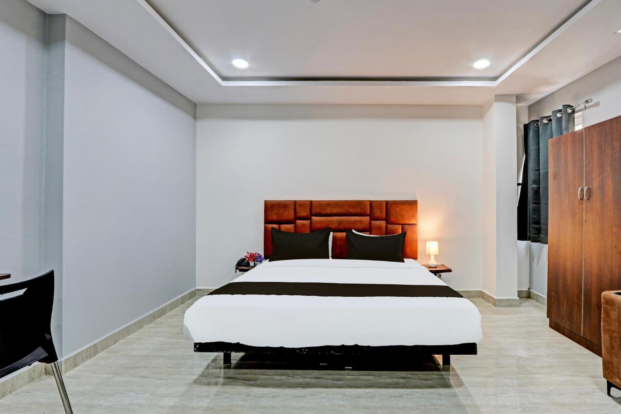 Super Hotel O Lavish Tranquil Hyderabad Ngoại thất bức ảnh
