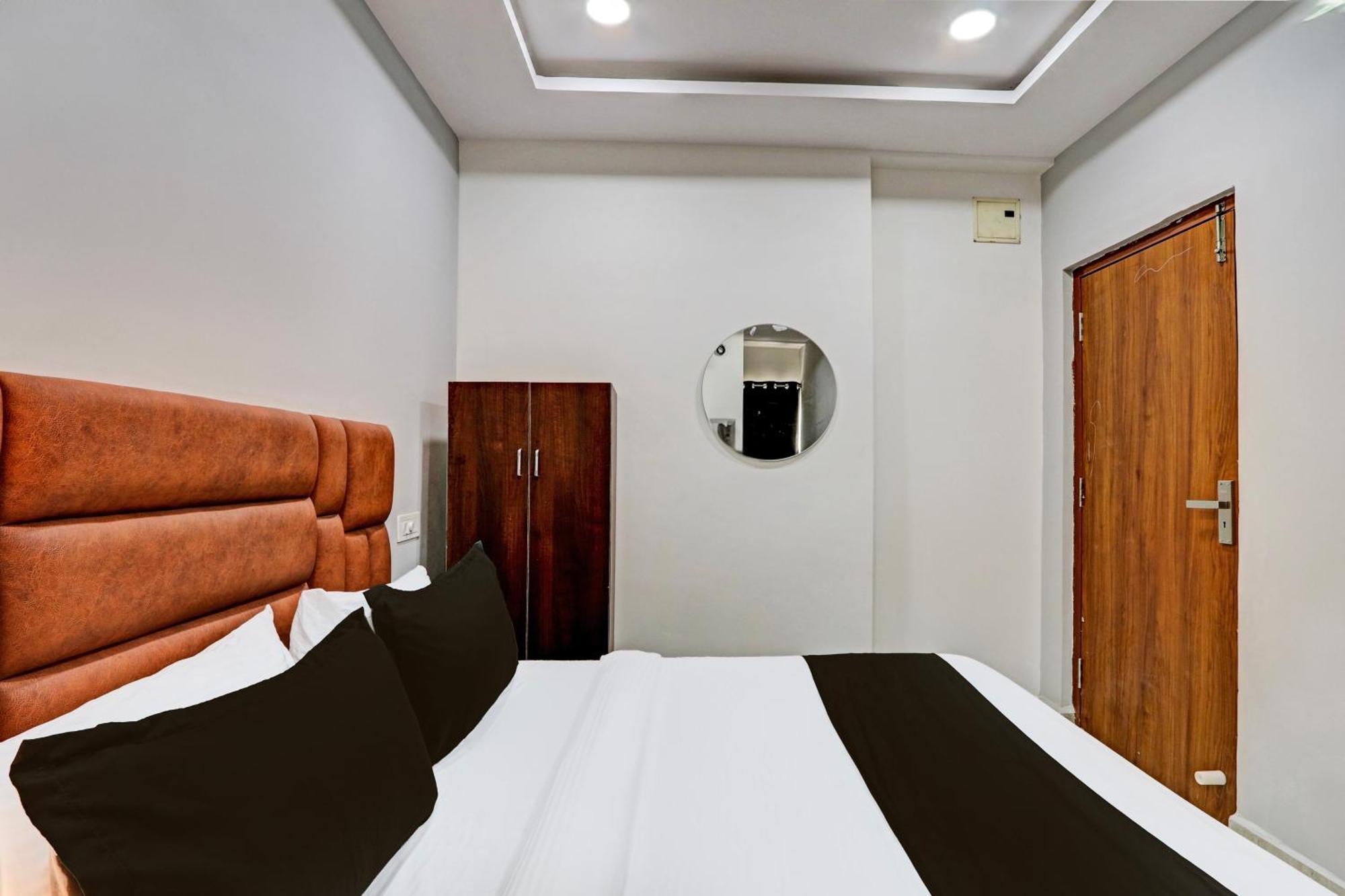 Super Hotel O Lavish Tranquil Hyderabad Ngoại thất bức ảnh