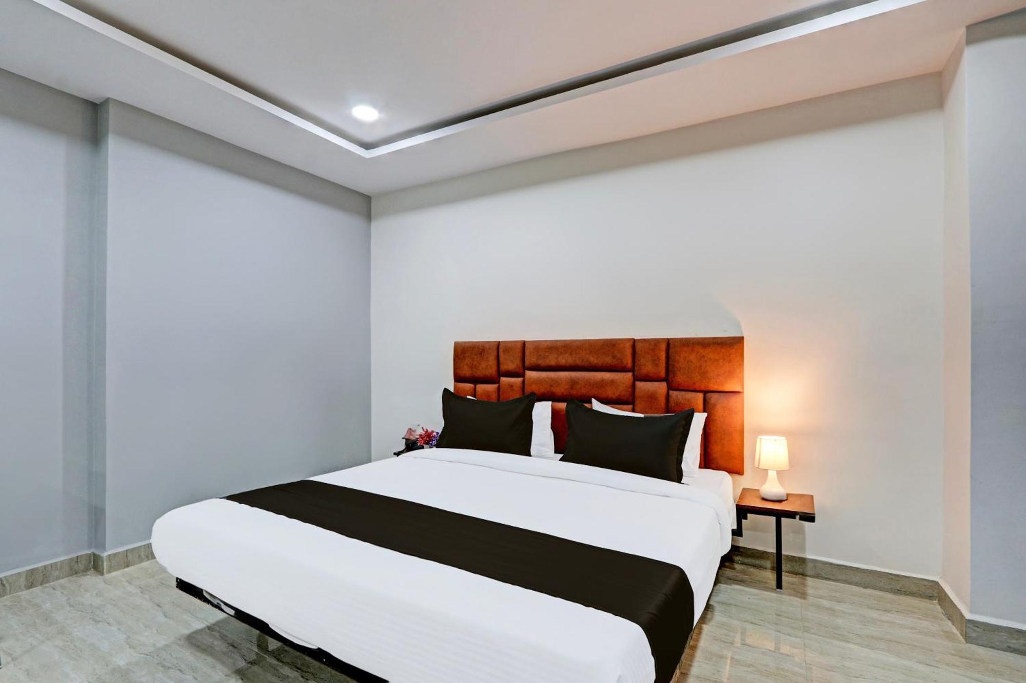 Super Hotel O Lavish Tranquil Hyderabad Ngoại thất bức ảnh